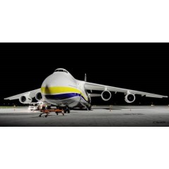 Aeromodello in kit da costruire Antonov AN-124 Ruslan 1:144