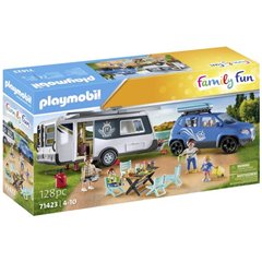 Playmobil® Family Fun Roulotte con auto 71423